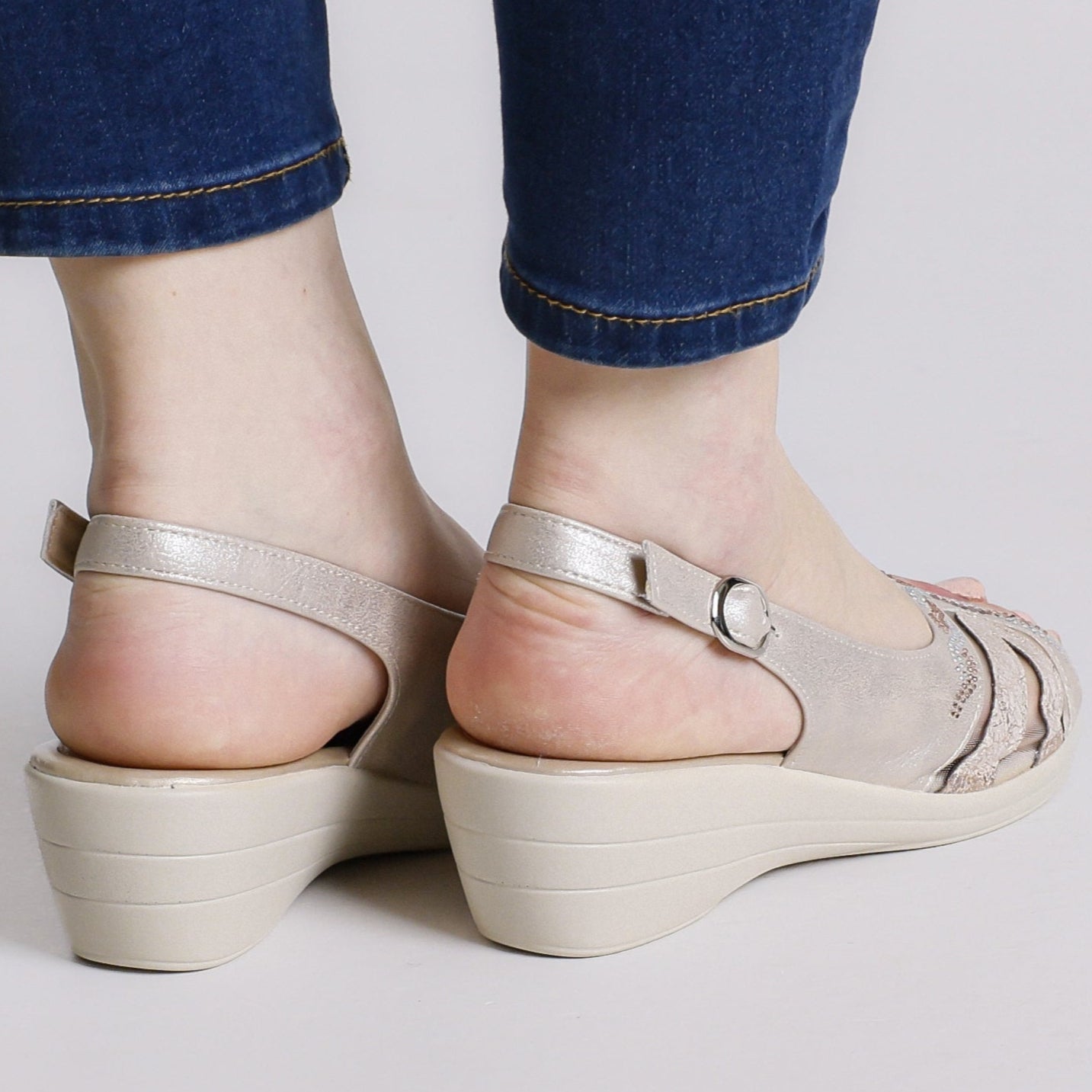 Delia | Sandalo Comodo Donna